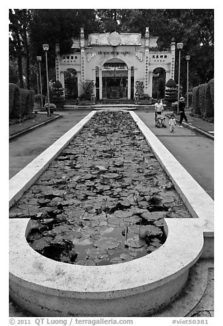 Waterlilly basin and temple gate, Cong Vien Van Hoa Park. Ho Chi Minh City, Vietnam
