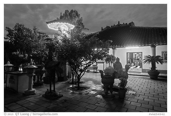 Phung Son Pagoda at night, district 11. Ho Chi Minh City, Vietnam (black and white)