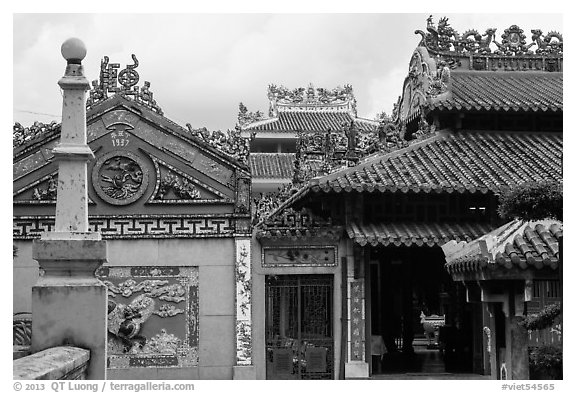Roof and wall details, Le Van Duyet temple, Binh Thanh district. Ho Chi Minh City, Vietnam (black and white)