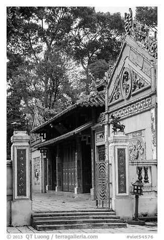 Le Van Duyet temple entrance, Binh Thanh district. Ho Chi Minh City, Vietnam (black and white)