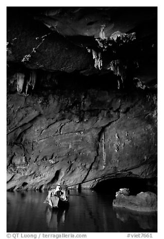 Boat and tunnel, Phong Nha Cave. Vietnam (black and white)