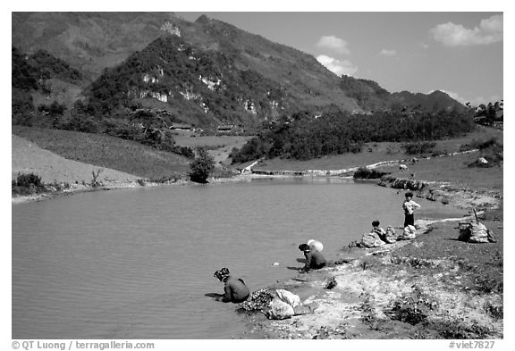 Thai women on the shores of a pond, near Tuan Giao. Northwest Vietnam (black and white)
