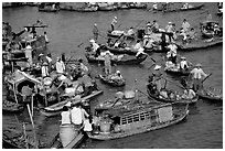 Floating market of Cai Ran. Can Tho, Vietnam (black and white)