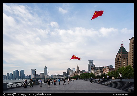 Chinese flats on kite lines, the Bund. Shanghai, China (color)
