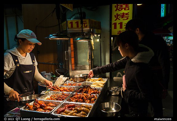 Taiwanese food specialties, Shilin Night Market. Taipei, Taiwan