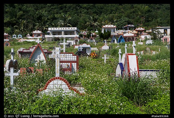 Christian cemetery, Chongde. Taiwan (color)