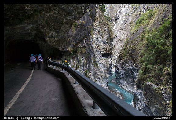 Road at Swallow Grotto, Taroko Gorge. Taroko National Park, Taiwan (color)