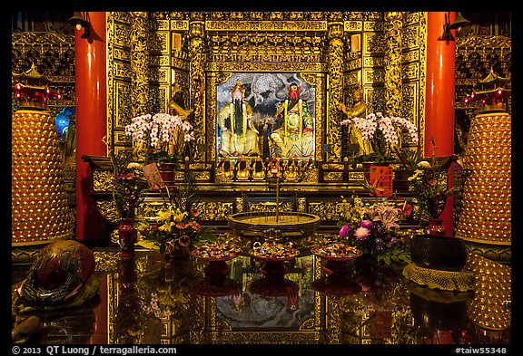 Altar and reflections, Wen Wu temple. Sun Moon Lake, Taiwan (color)