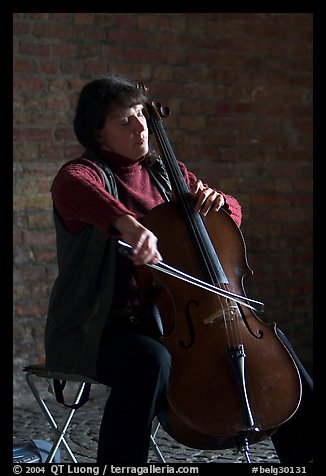 Woman cellist. Bruges, Belgium