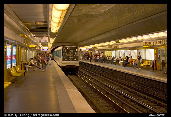 Franklin Roosevelt subway station. Paris, France