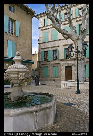 Fountain and town square, Orange. Provence, France (color)
