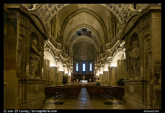 Inside the Cathedral of Notre-Dame-des-Doms. Avignon, Provence, France (color)