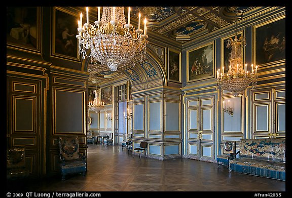 Entrance of the Louis 13 room, Fontainebleau Palace. France