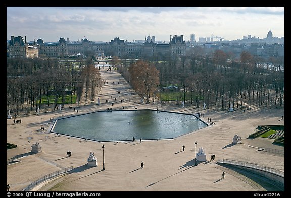 Jardin des Tuileries and Louvre in winter. Paris, France (color)