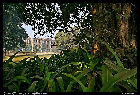 Gardens and colonial-area barracks, Red Fort. New Delhi, India (color)