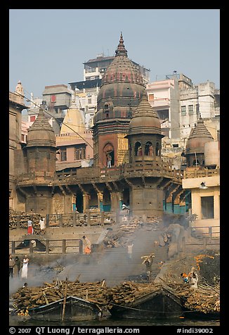 Manikarnika Ghat, most auspicious place to be cremated. Varanasi, Uttar Pradesh, India (color)