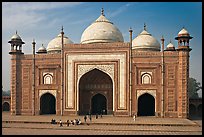 Taj Mahal mosque. Agra, Uttar Pradesh, India