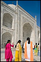 Women in colorful Shalwar suits, Taj Mahal. Agra, Uttar Pradesh, India (color)
