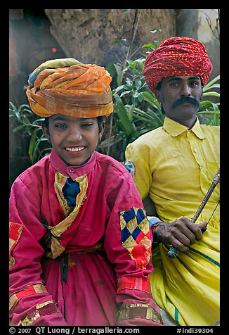 Man and boy. Agra, Uttar Pradesh, India (color)