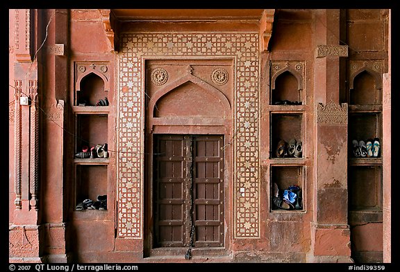 Wall with shoes stored, Dargah mosque. Fatehpur Sikri, Uttar Pradesh, India