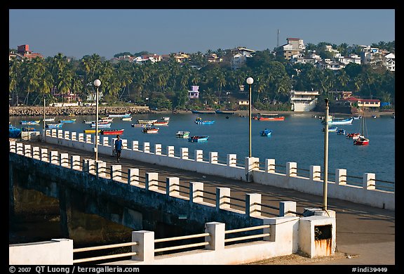 Dona Paula pier and harbor. Goa, India (color)