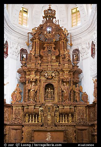 Altar, Church of St Cajetan, Old Goa. Goa, India (color)