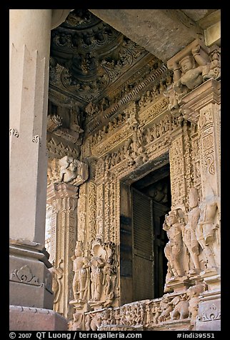 Entrance porch (ardhamandapa), Parsvanatha temple, Eastern Group. Khajuraho, Madhya Pradesh, India