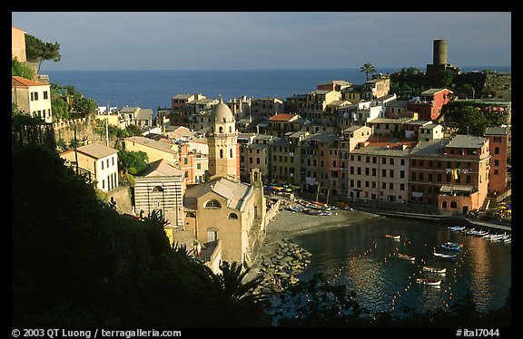 Harbor and Castello Doria (11th century), late afternoon, Vernazza. Cinque Terre, Liguria, Italy (color)