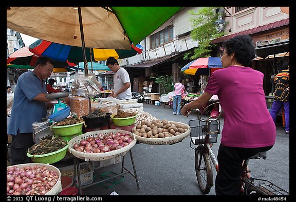 Street market, chinatown. George Town, Penang, Malaysia