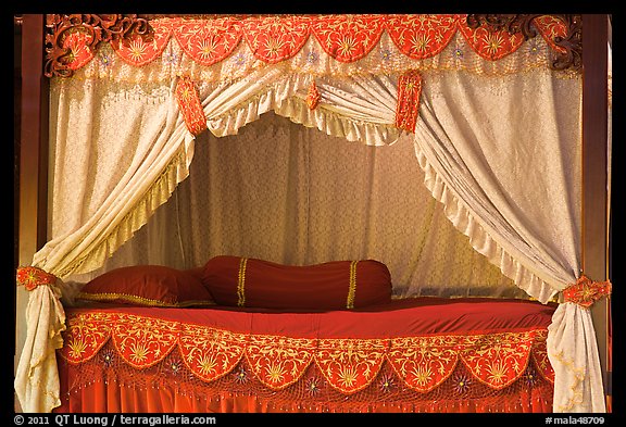 Sultans bed, sultanate palace. Malacca City, Malaysia