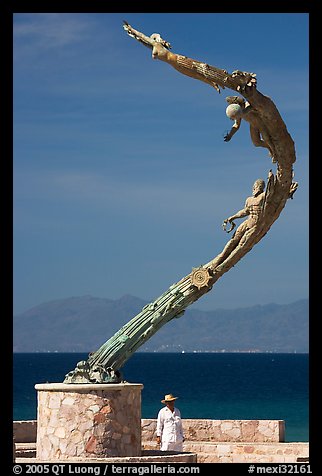 Sculpture called Los Milenios by Fernando Banos on waterfront, Puerto Vallarta, Jalisco. Jalisco, Mexico (color)