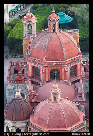 Roofs and domes of Church of San Diego seen from above. Guanajuato, Mexico (color)
