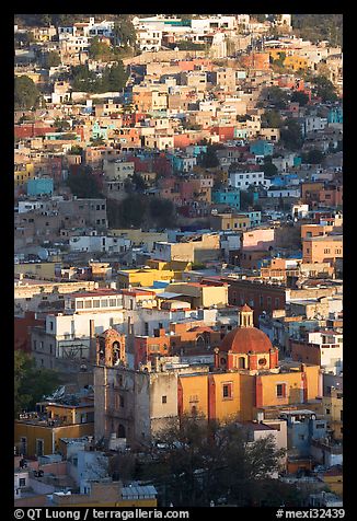 Church San Roque, and houses, early morning. Guanajuato, Mexico