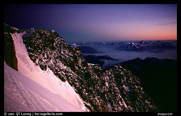 Sunset over Brouillard ridge, just under the summit of Mont-Blanc, Italy.  (color)