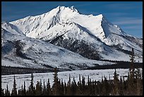 Brooks Range mountains in winter. Gates of the Arctic National Park, Alaska, USA.