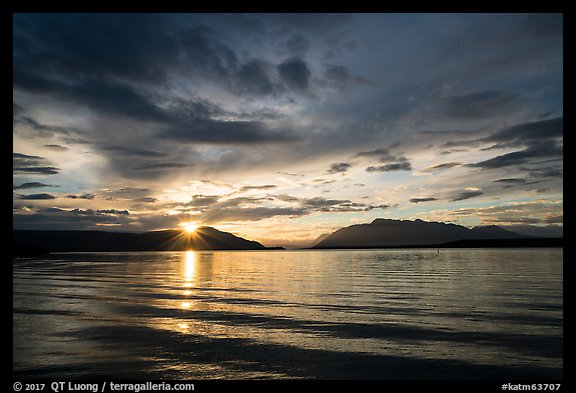Sunrise, Naknek Lake. Katmai National Park, Alaska, USA.