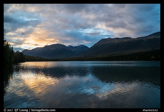 Kontrashibuna Lake, sunrise. Lake Clark National Park, Alaska, USA.