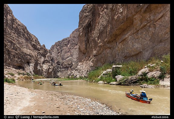 Paddling the Rio Grande in Boquillas Canyon. Big Bend National Park (color)