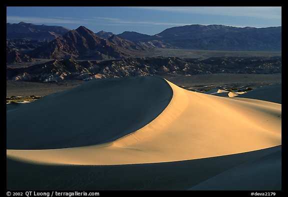 Mesquite Sand dunes and Amargosa Range, early morning. Death Valley National Park, California, USA.