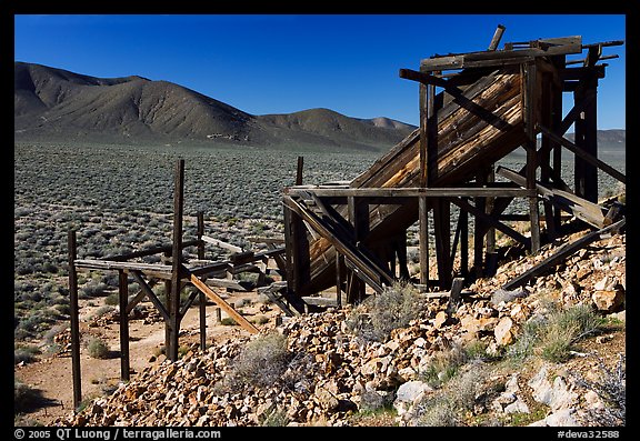 Cashier's mine in the Panamint Mountains, morning. Death Valley National Park (color)