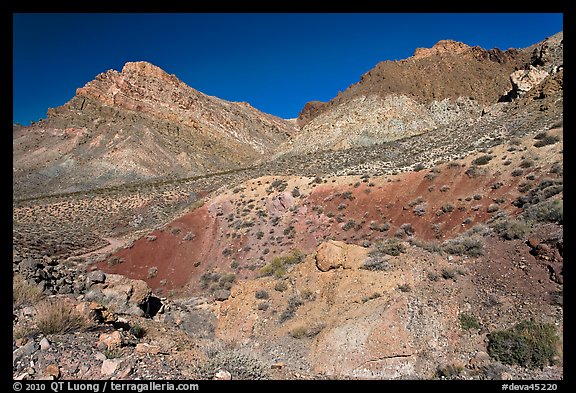 Slopes above Titus Canyon. Death Valley National Park (color)