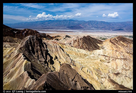 Manly Beacon and salt pan. Death Valley National Park (color)