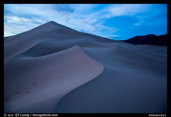 Ibex Sand Dunes, blue hour. Death Valley National Park (color)