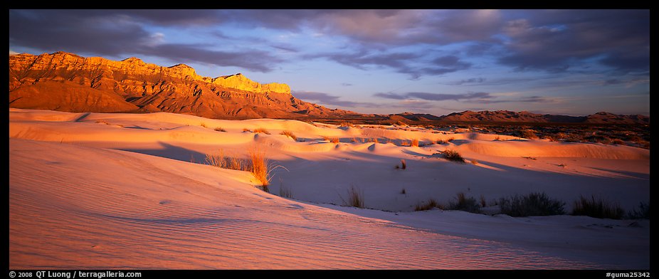 Desert and mountain landscape with white sand dunes. Guadalupe Mountains National Park, Texas, USA.