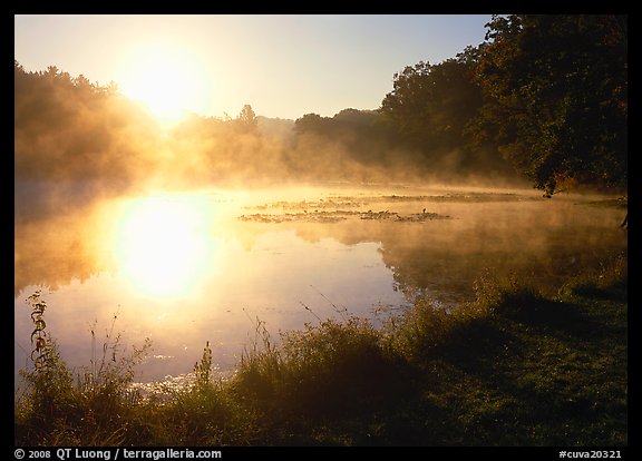 Sun shining through mist, Kendall Lake, Virginia Kendall Park. Cuyahoga Valley National Park, Ohio, USA.
