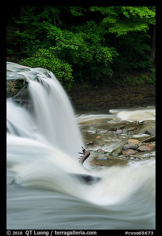 Brink of Great Falls, Bedford Reservation. Cuyahoga Valley National Park (color)