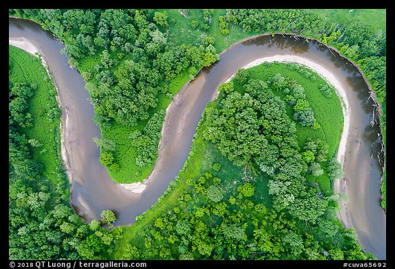 Aerial view of Cuyahoga River meanders looking down. Cuyahoga Valley National Park, Ohio, USA.