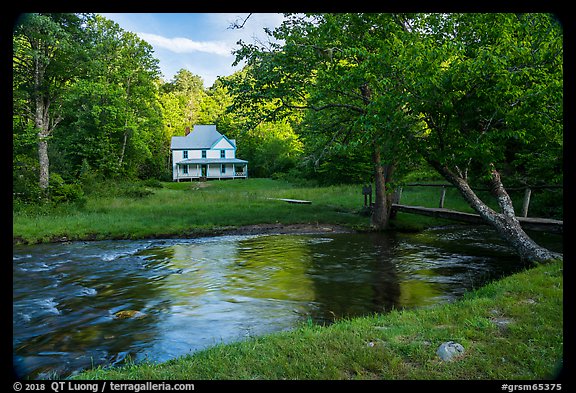 River and Caldwell House, Cataloochee, North Carolina. Great Smoky Mountains National Park, USA.