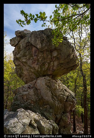 Balanced Rock. Hot Springs National Park, Arkansas, USA.
