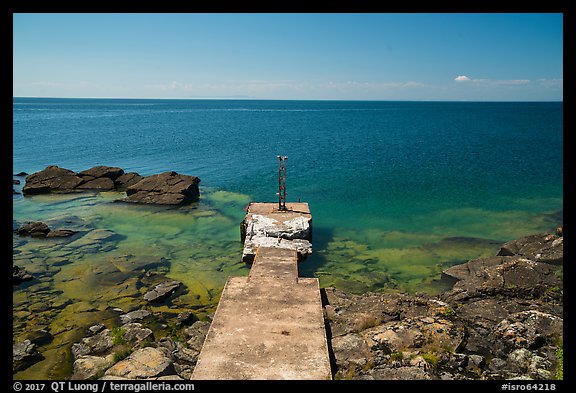 Abandoned dock and clear Lake Superior waters, Passage Island. Isle Royale National Park, Michigan, USA.
